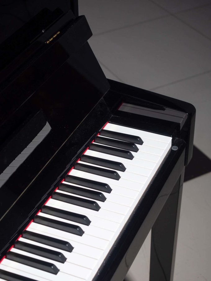 Пианино Petrof Higher P 125 M1 (BU) черное, полированное