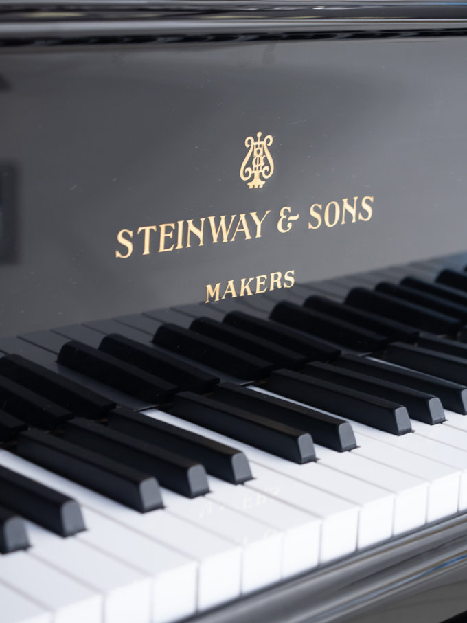 Рояль Steinway & Sons мод. O-180 1912 г. (BU) черный, полированный